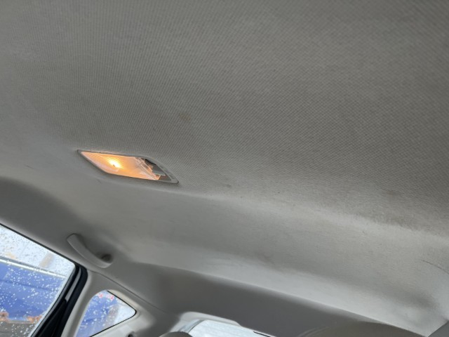 2016 Nissan Versa - Image 23