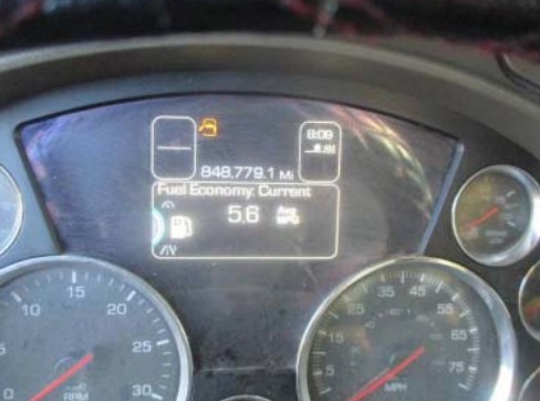 2017 Kenworth T880 - Image 26