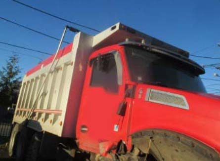 2017 Kenworth T880 - Image 3