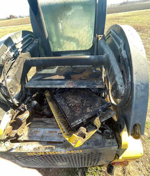 2017 New Holland L228 Skid Steer - Image 3