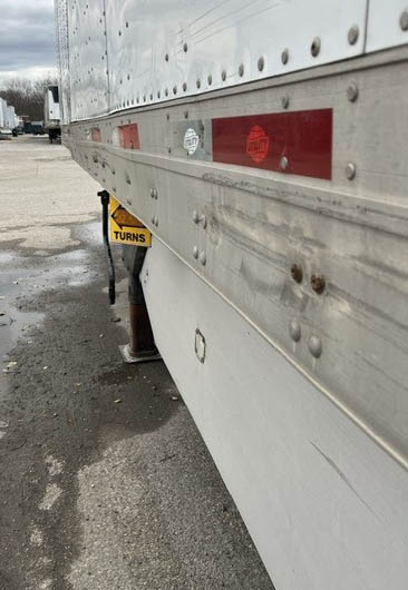 2017 Utility Dry Van - Image 14