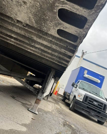 2017 Utility Dry Van - Image 21