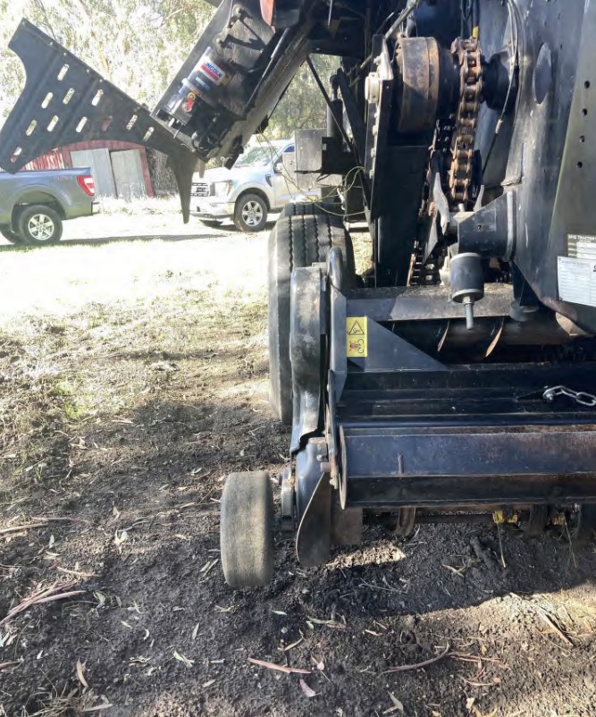 2018 Case IH LB434XL Large Baler - Image 8