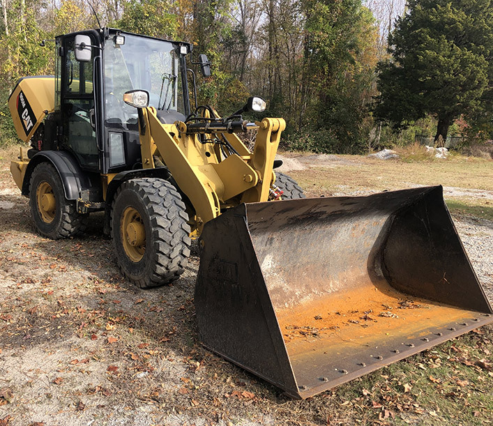 2018 Caterpillar 906M Wheel Loader
