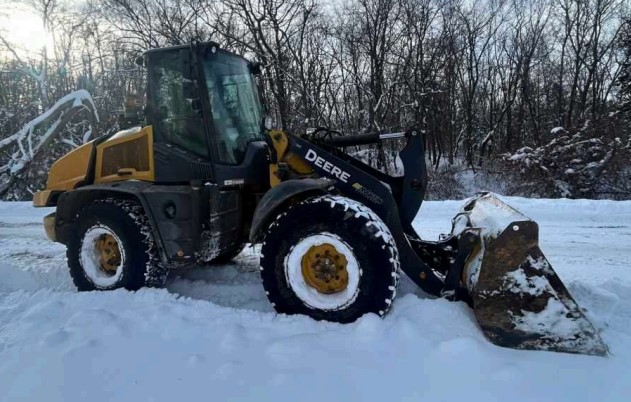 2018 John Deere 344L Wheel Loader - Image 5