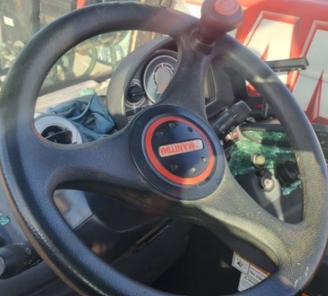 2018 Manitou MLT625-75H Telehandler - Image 12