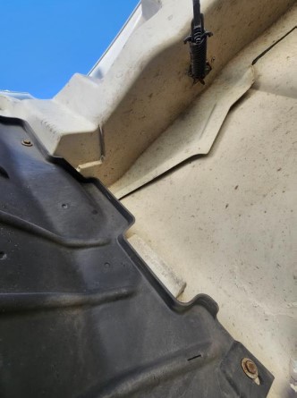 2019 International MV607 Box Truck - Image 20