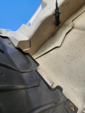 2019 International MV607 Box Truck - Image 24