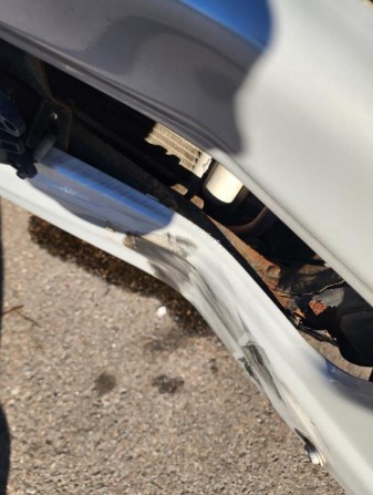 2019 International MV607 Box Truck - Image 6