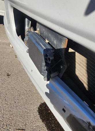 2019 International MV607 Box Truck - Image 7