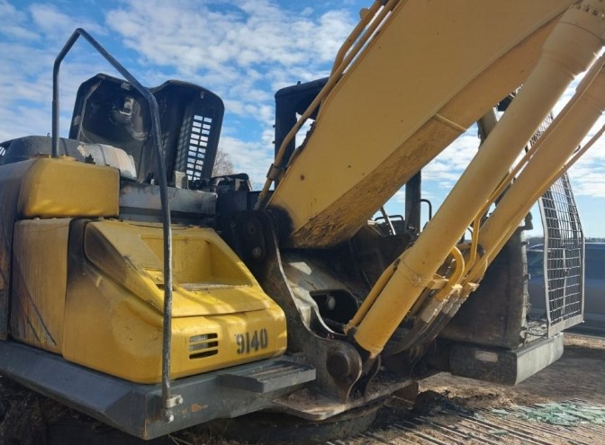 2019 Kobelco SK210-LC10 Excavator - Image 15