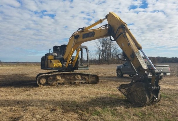 2019 Kobelco SK210-LC10 Excavator - Image 2