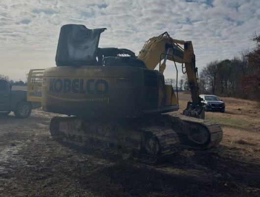 2019 Kobelco SK210-LC10 Excavator - Image 5