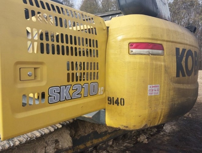 2019 Kobelco SK210-LC10 Excavator - Image 8