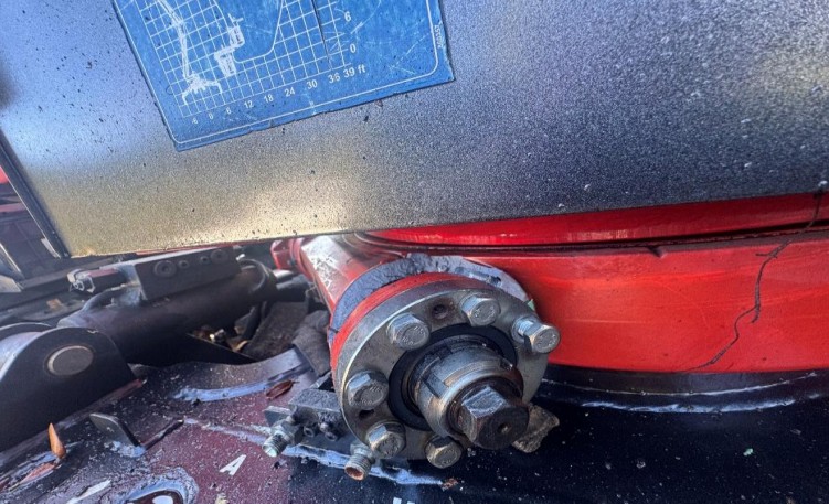 2019 Platform Basket 22.10 Arborist Spider Lift – 72ft - Image 6