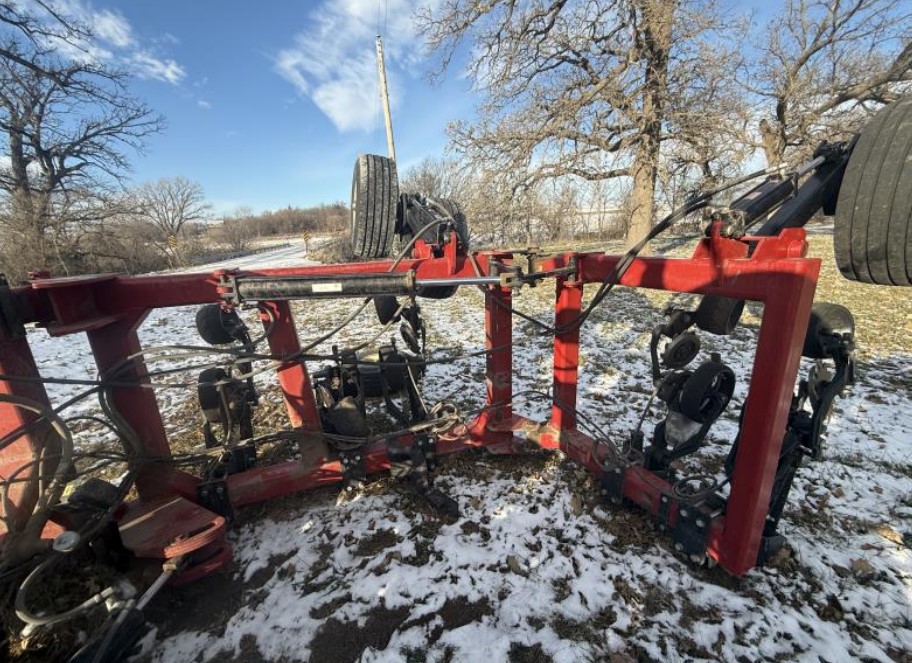 2020 Dalton 16 Row Anhydrous Applicator - Image 13