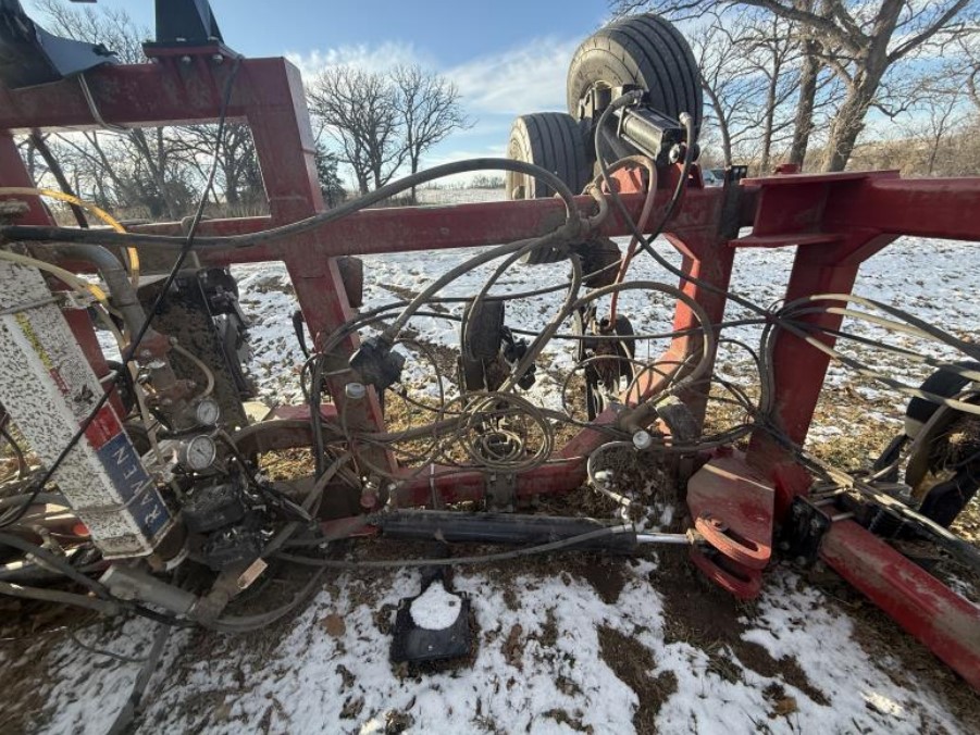2020 Dalton 16 Row Anhydrous Applicator - Image 14