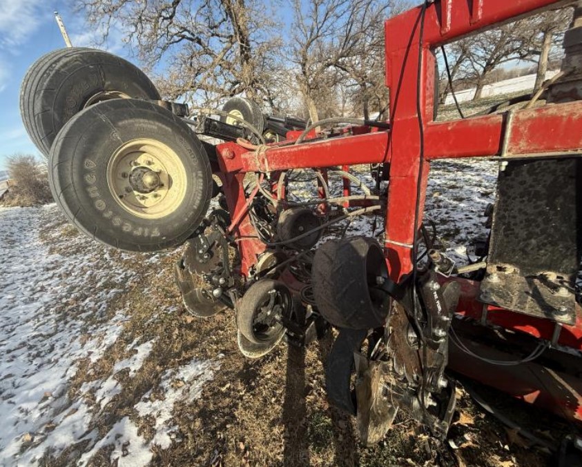 2020 Dalton 16 Row Anhydrous Applicator - Image 17