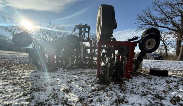 2020 Dalton 16 Row Anhydrous Applicator - Image 2
