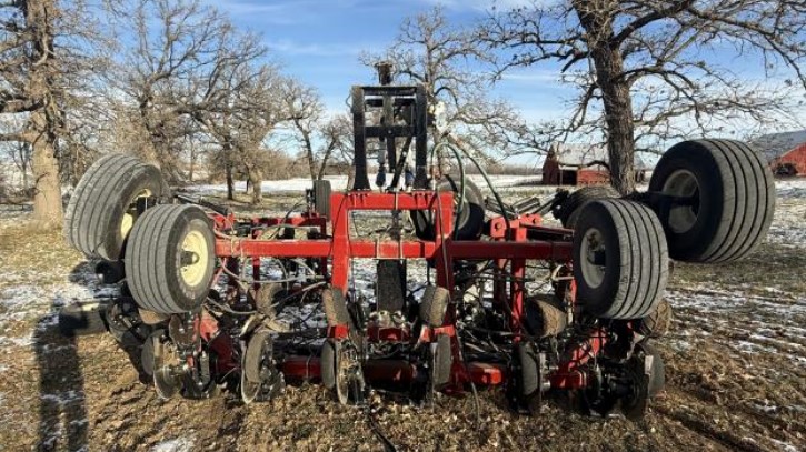 2020 Dalton 16 Row Anhydrous Applicator - Image 4