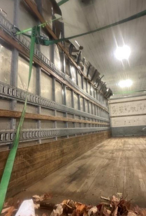 2020 International MV607 Box Truck - Image 9