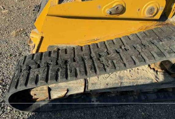 2020 John Deere 333G Skid Steer - Image 19