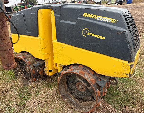 2021 Bomag 8500 Compactor - Image 2