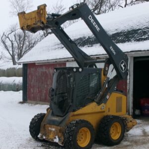 2021 John Deere 320G Skid Steer