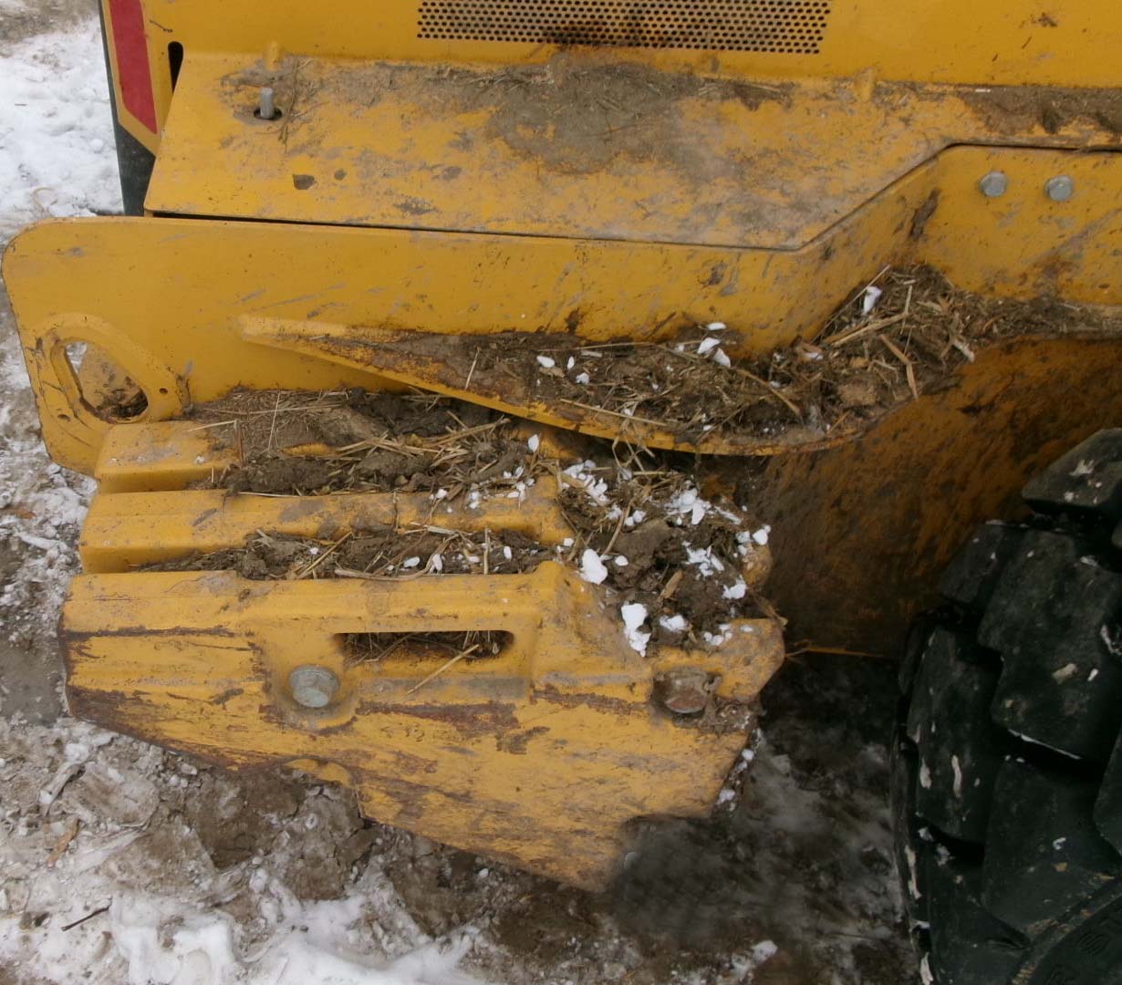 2021 John Deere 320G Skid Steer - Image 4