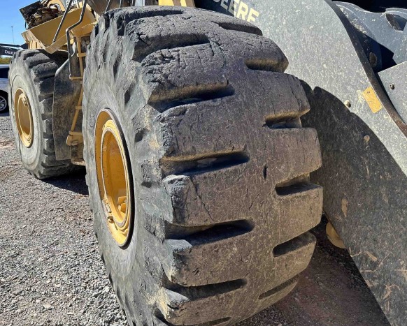 2021 Deere 844L Wheel Loader - Image 21