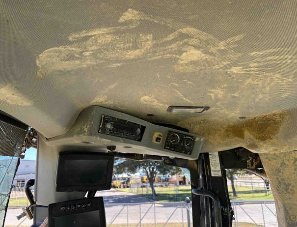 2021 Deere 844L Wheel Loader - Image 32