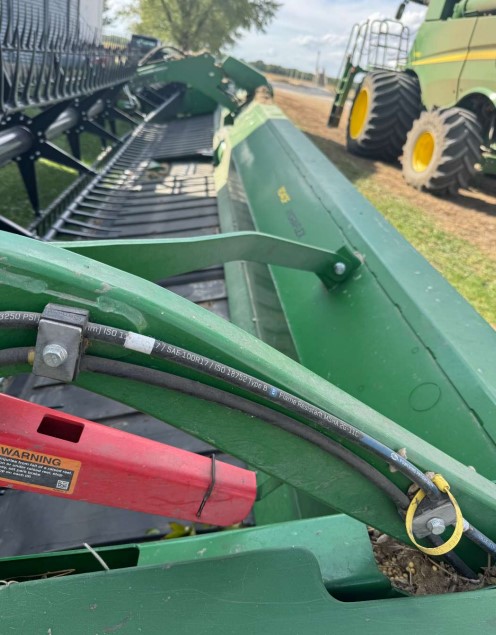 2021 John Deere RD40F Hydraflex Header - Image 10