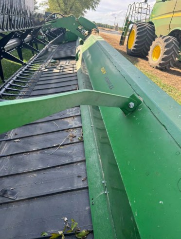 2021 John Deere RD40F Hydraflex Header - Image 13