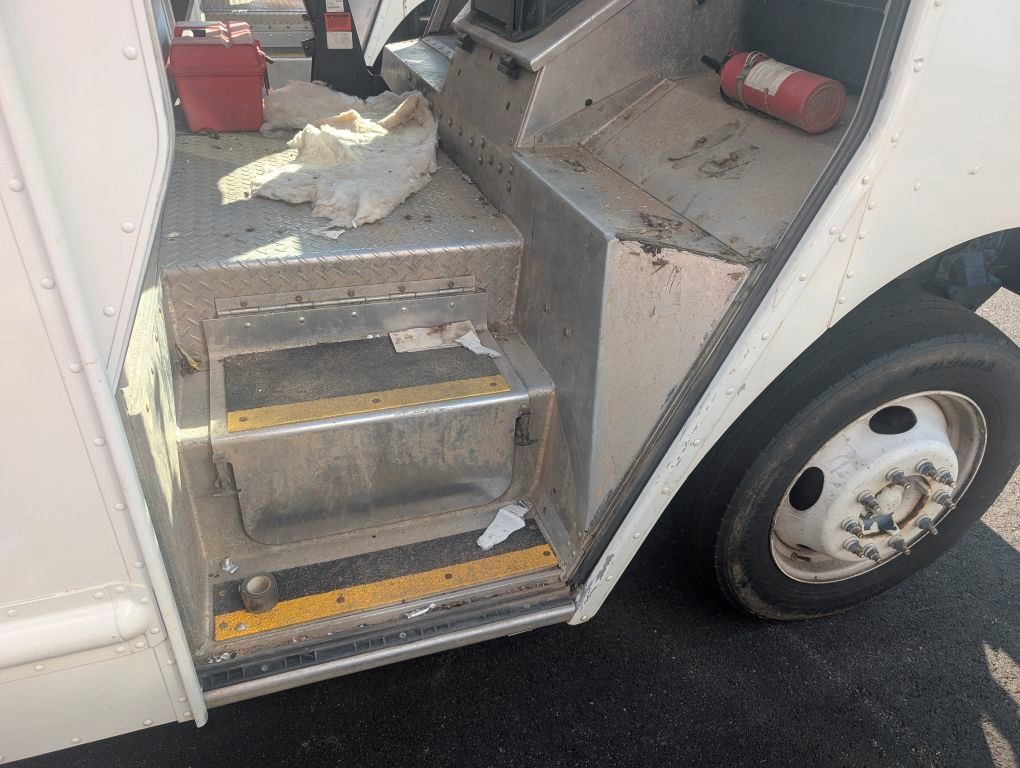 2022 Ford Step Van - Image 15