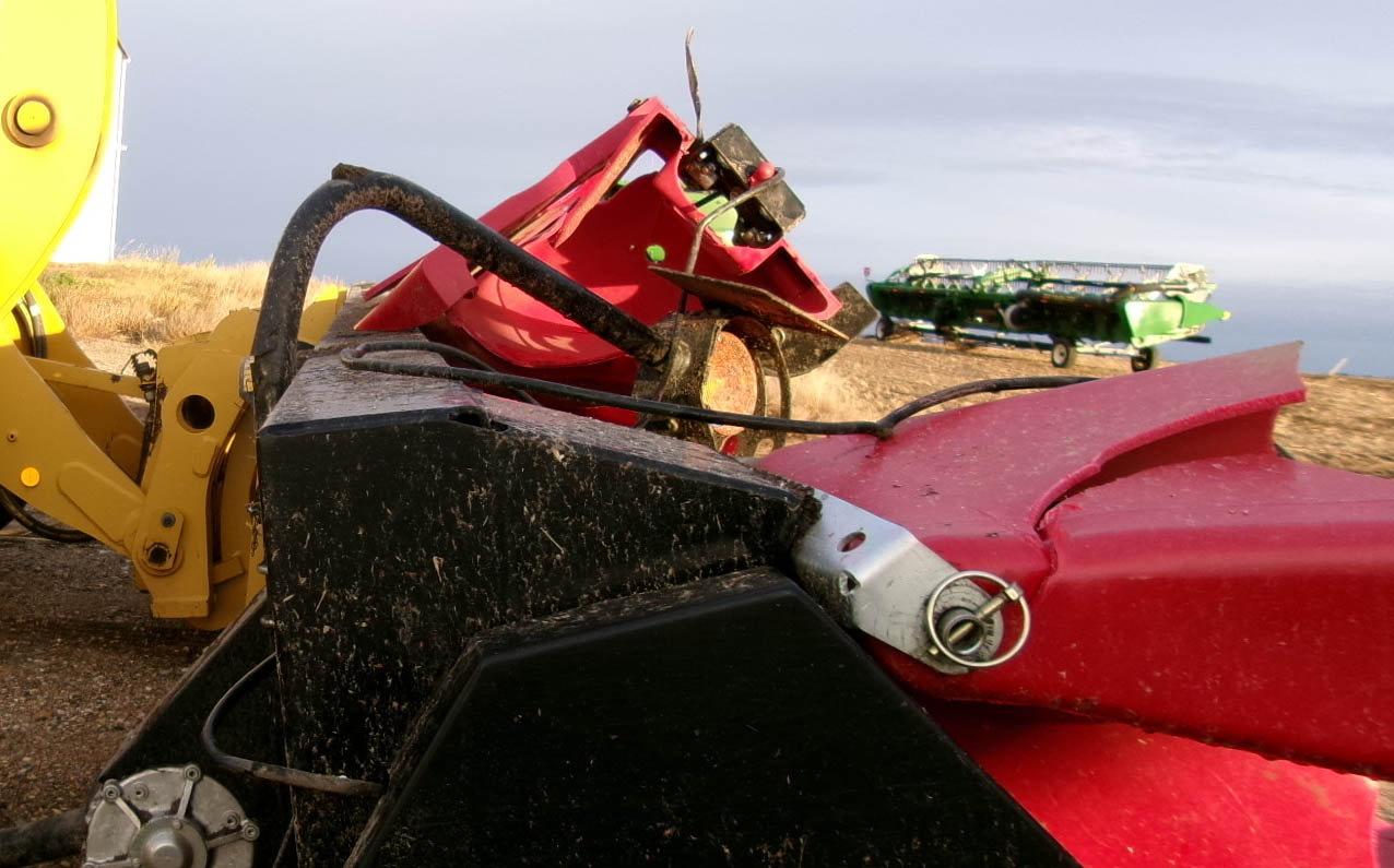 2022 MacDon C2018C Header - Image 10