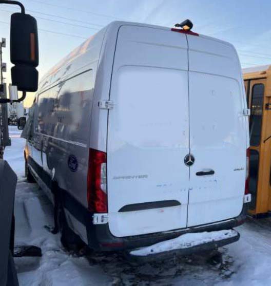 2023 Mercedes-Benz Sprinter Van - Image 10