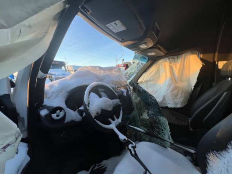 2023 Mercedes-Benz Sprinter Van - Image 3