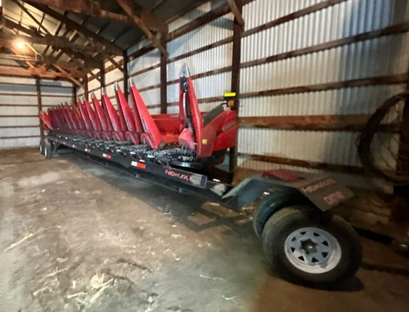 2023 Case IH 4418 Corn Head - Image 16