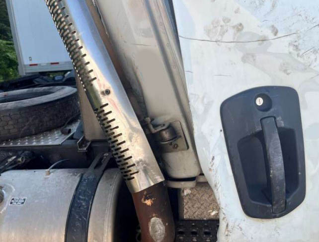 2023 Freightliner New Cascadia - Image 16