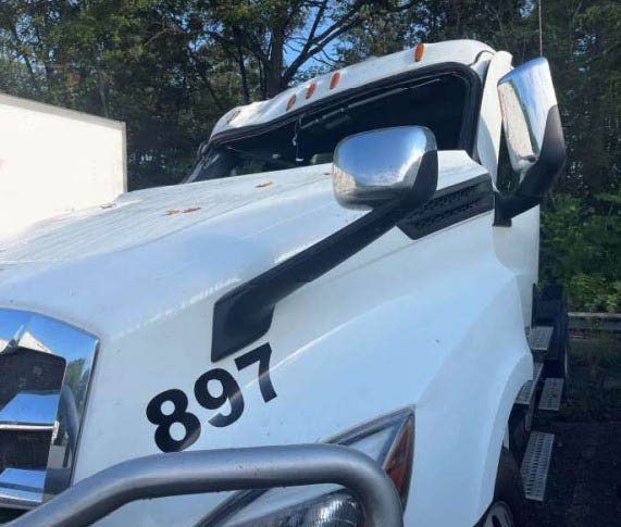 2023 Freightliner New Cascadia - Image 3