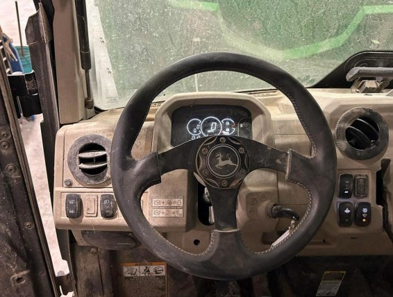 2023 John Deere Gator HUV 835R - Image 16