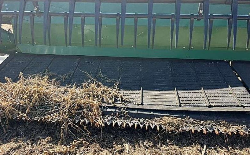 2023 John Deere RD40F Header - Image 13