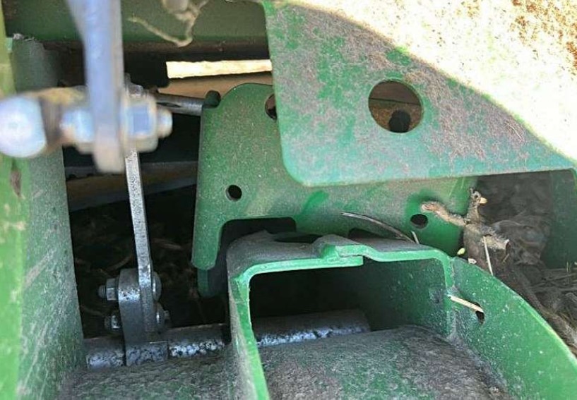 2023 John Deere RD40F Header - Image 16