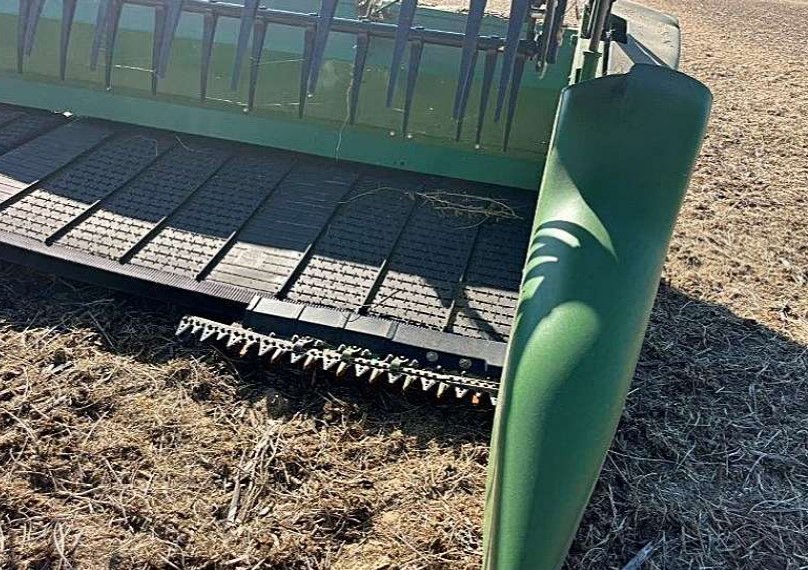 2023 John Deere RD40F Header - Image 8