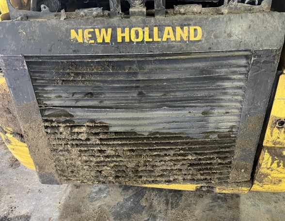 2023 New Holland L328-NR Skid Steer - Image 14