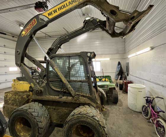 2023 New Holland L328-NR Skid Steer - Image 8