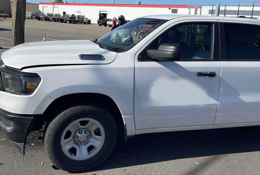 2023 RAM 1500 - Image 2