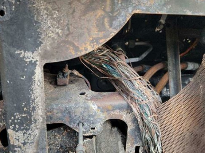 2023 Vermeer AX19 Chipper - Image 9