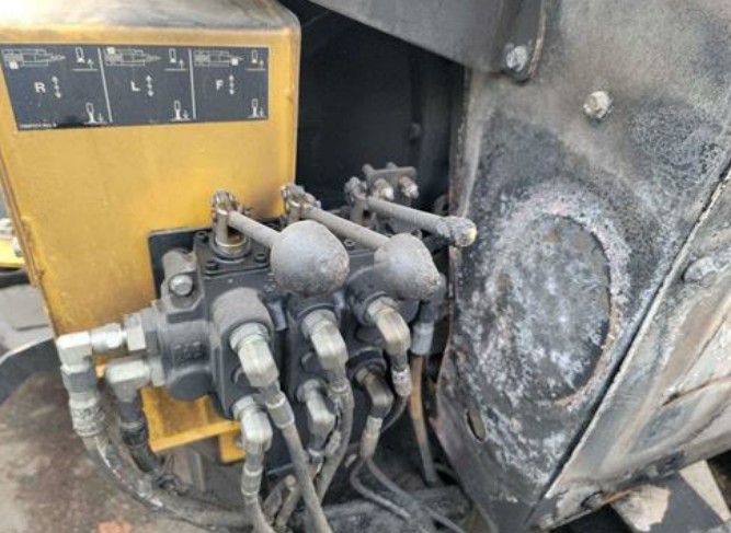 2023 Vermeer AX19 Chipper - Image 7