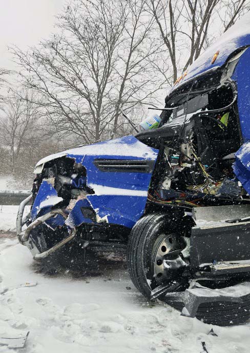 2024 Freightliner Cascadia 126 - Image 5